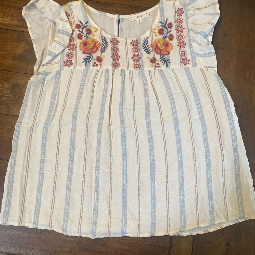 Flower pattern striped blouse